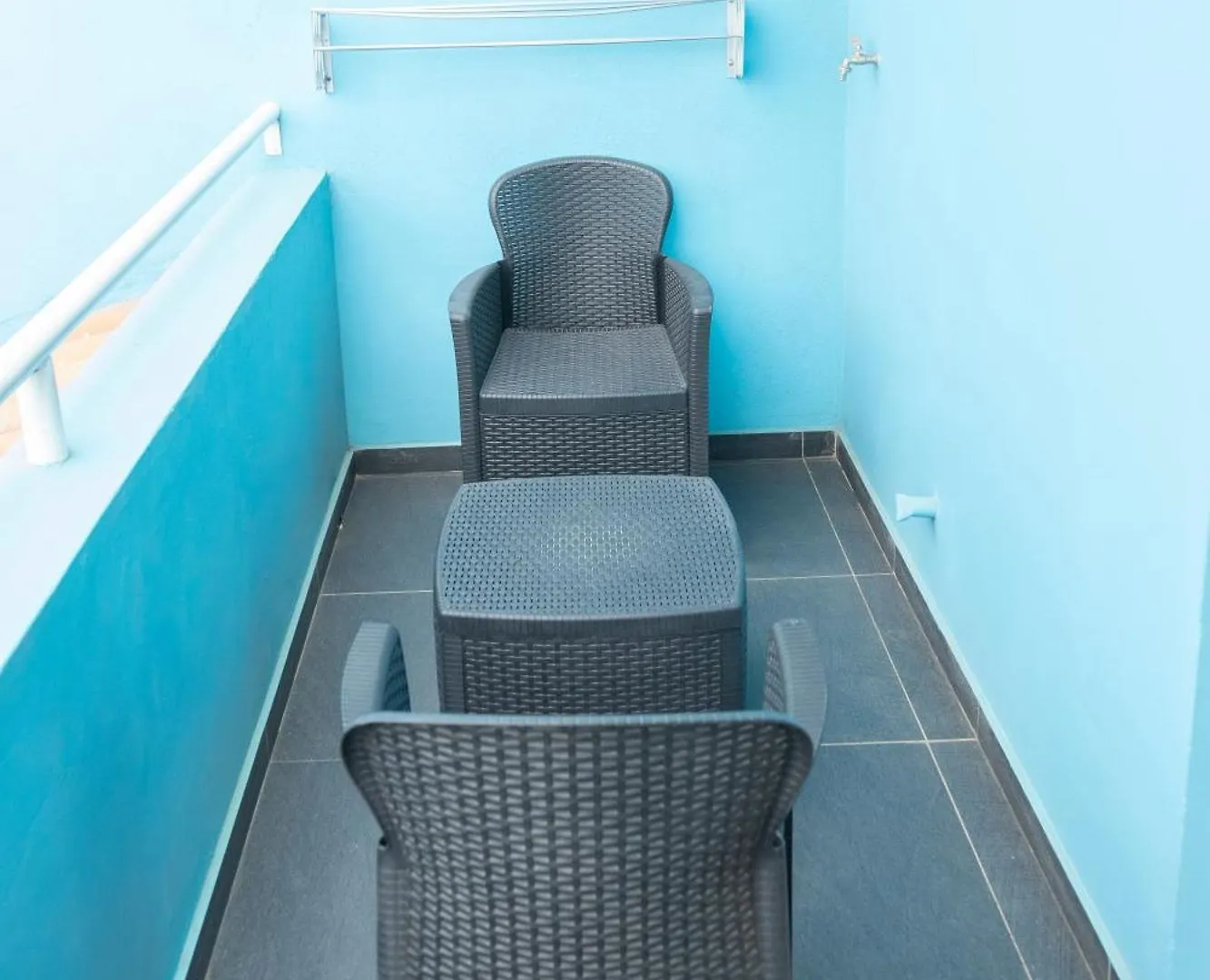 City Center Charm: 1-Bdr Apt In Palmarejo - Lcgr Praia 0*,